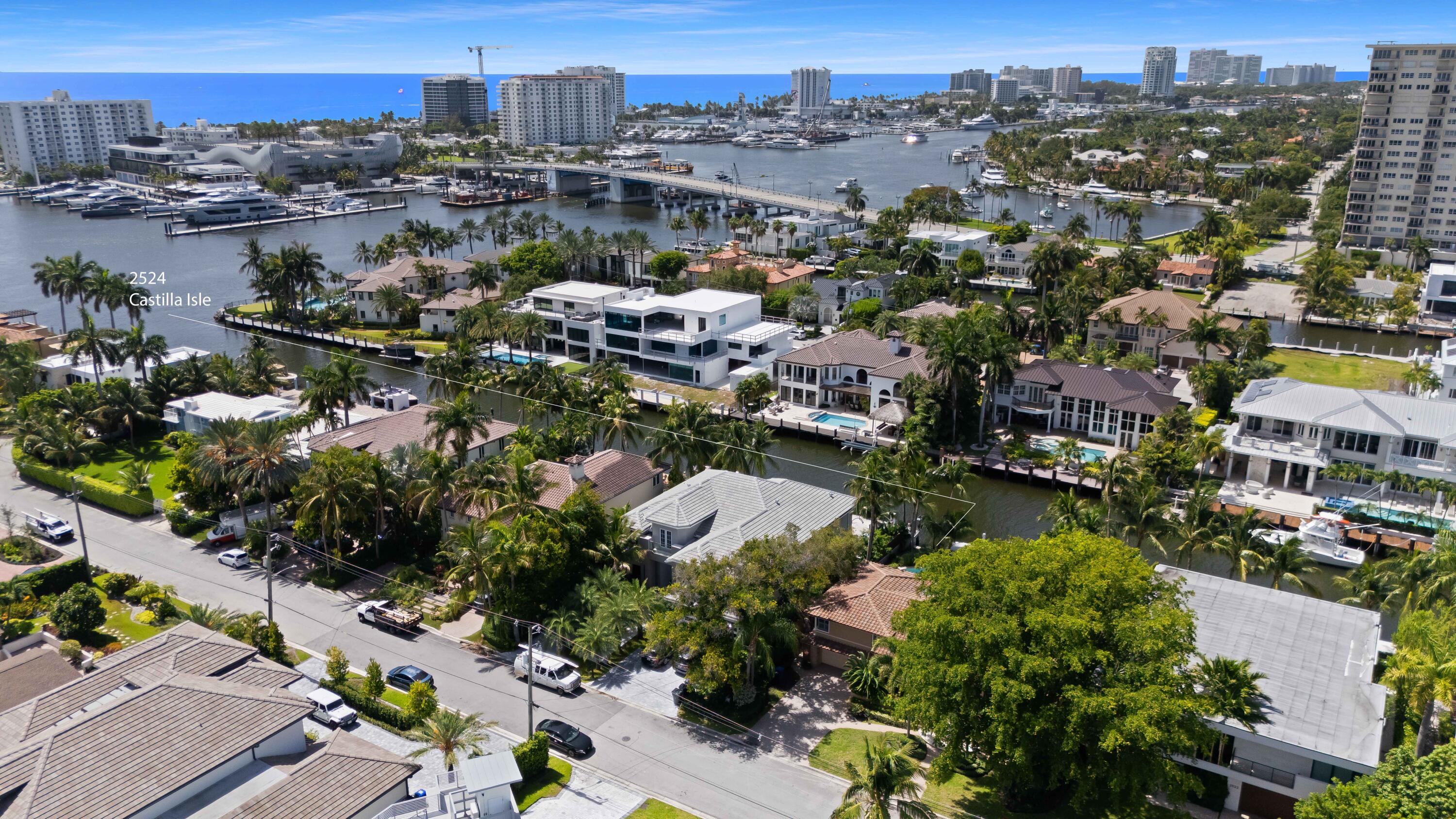 2524 Castilla Isle