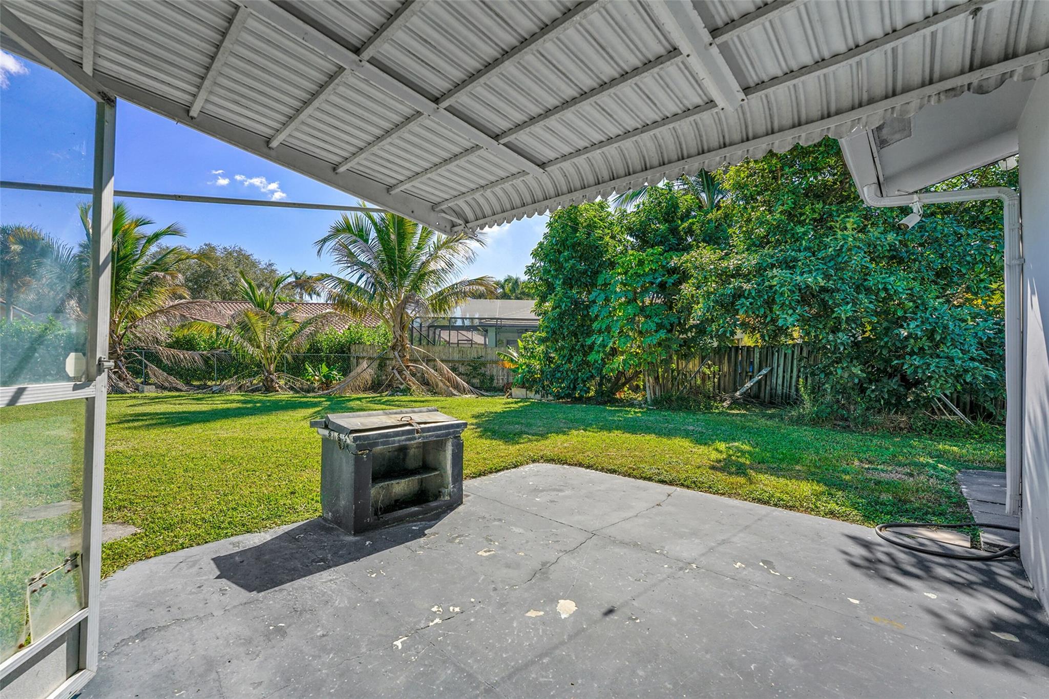 TAMARAC LAKES SOUTH - Residential