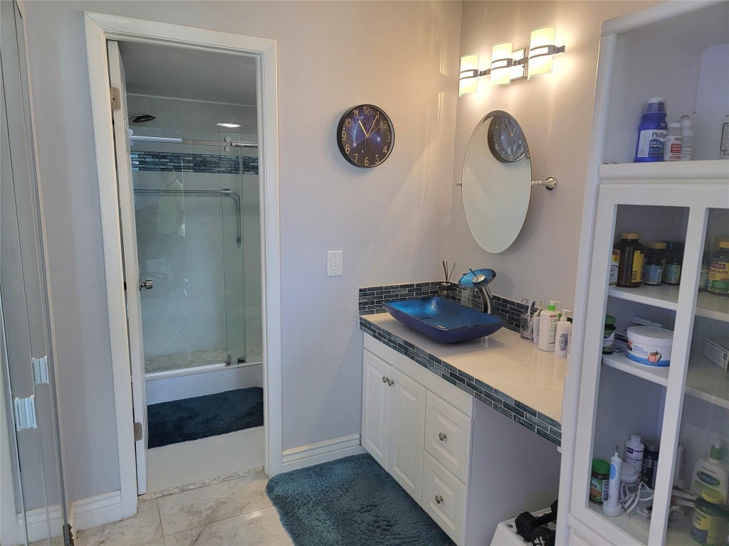 Oakbrook Village - Residential