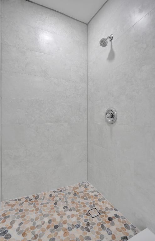 TOURIST NOOK DELRAY - Residential Lease