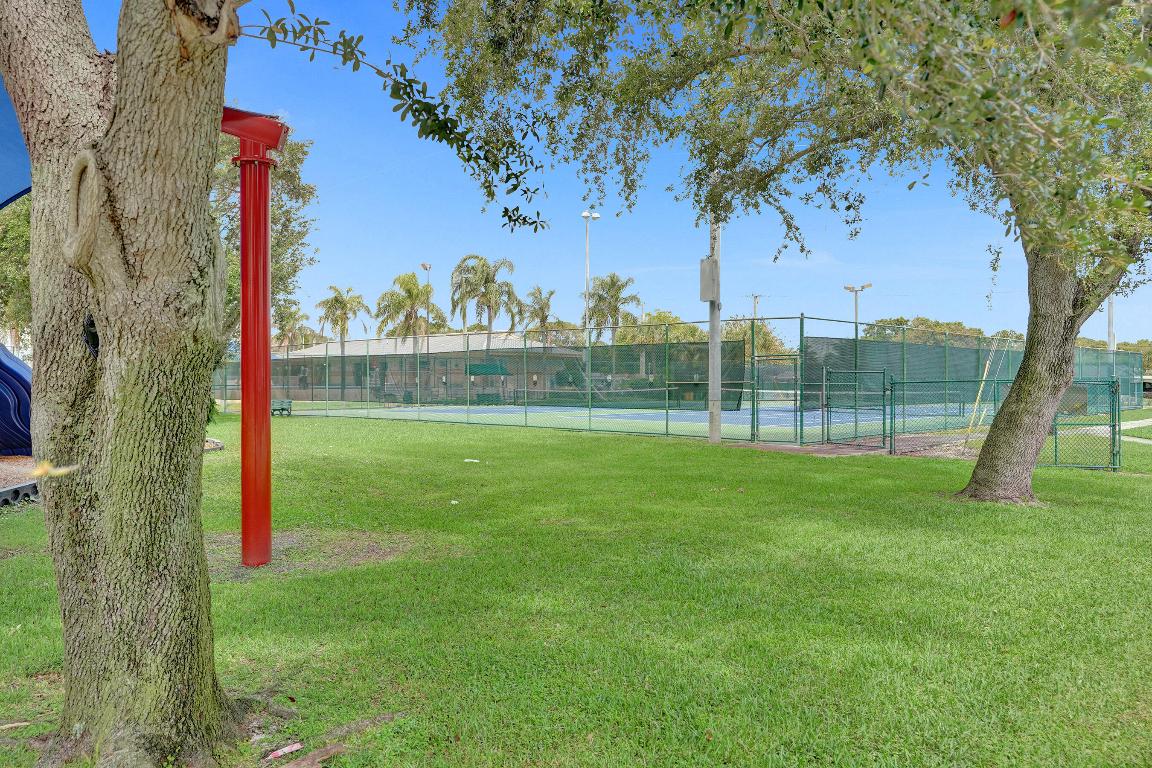 TOURIST NOOK DELRAY - Residential Lease