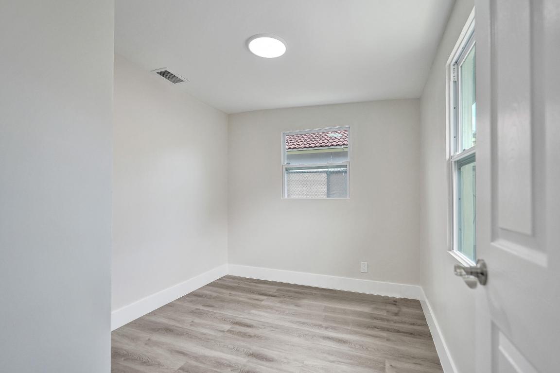 TOURIST NOOK DELRAY - Residential Lease