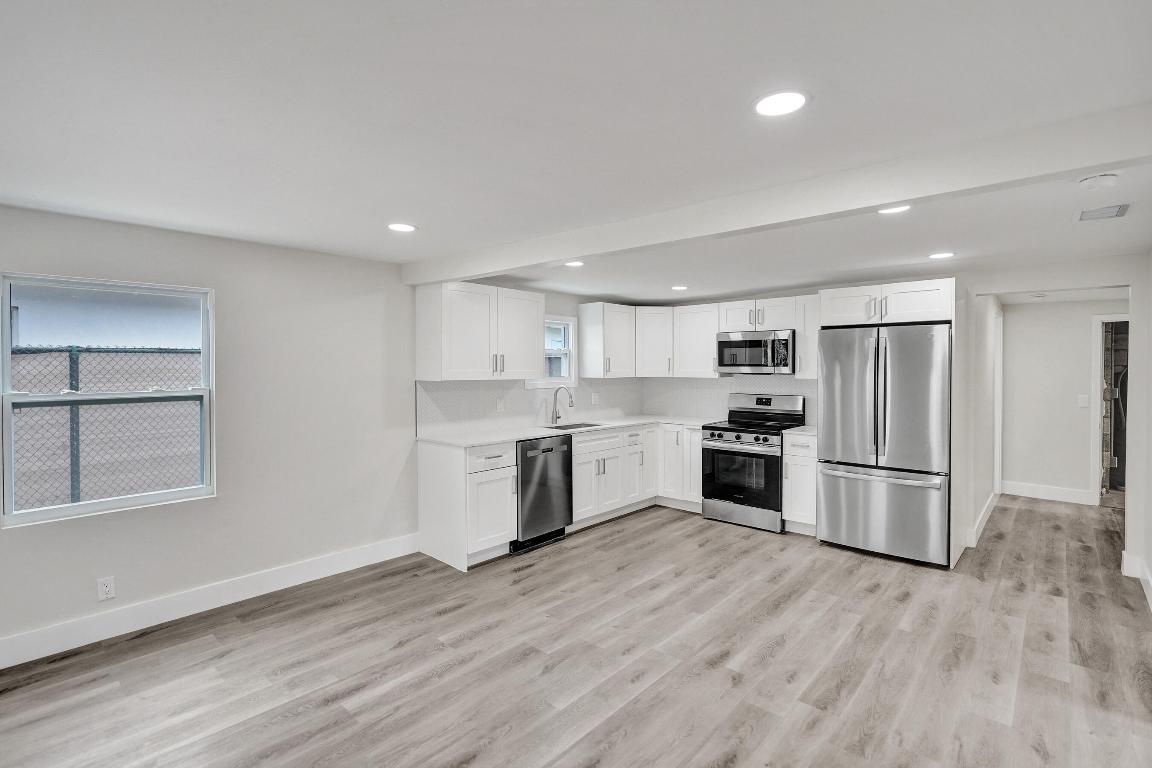 TOURIST NOOK DELRAY - Residential Lease