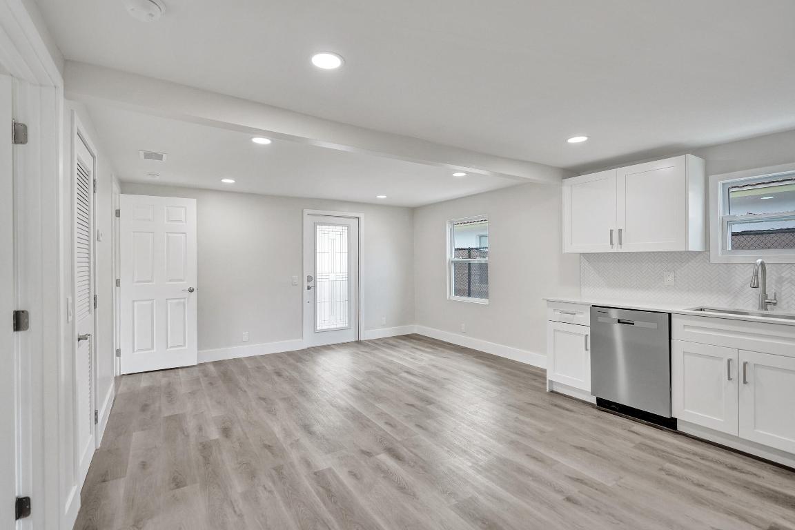 TOURIST NOOK DELRAY - Residential Lease