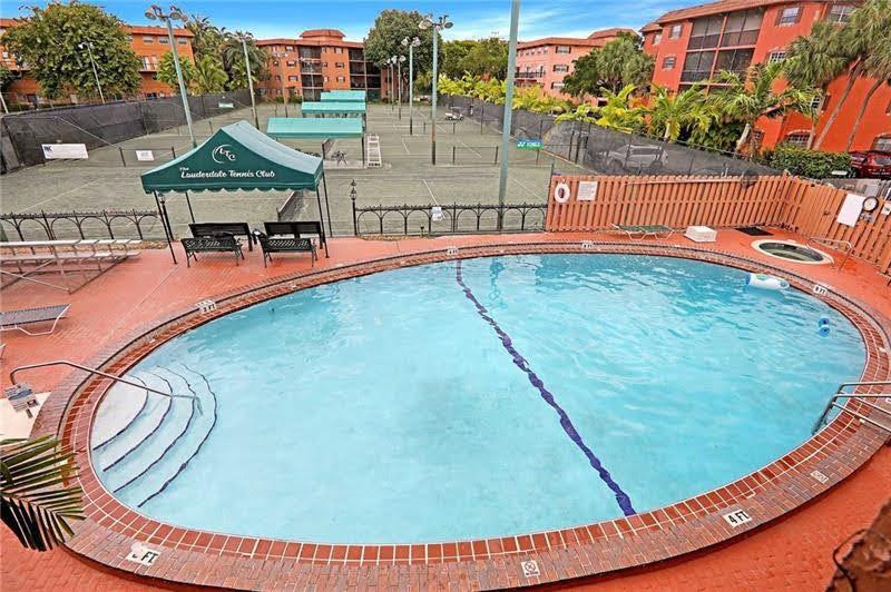 TENNIS CLUB II - Residential