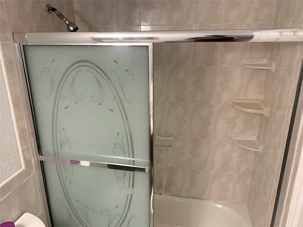 TENNIS CLUB II - Residential