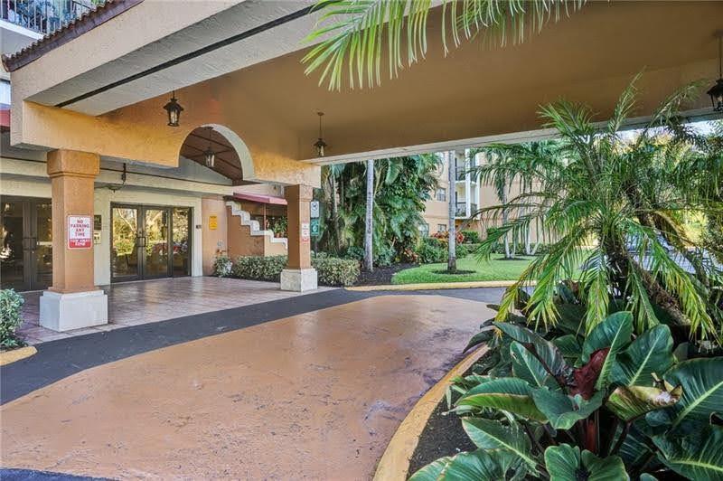 TENNIS CLUB II - Residential