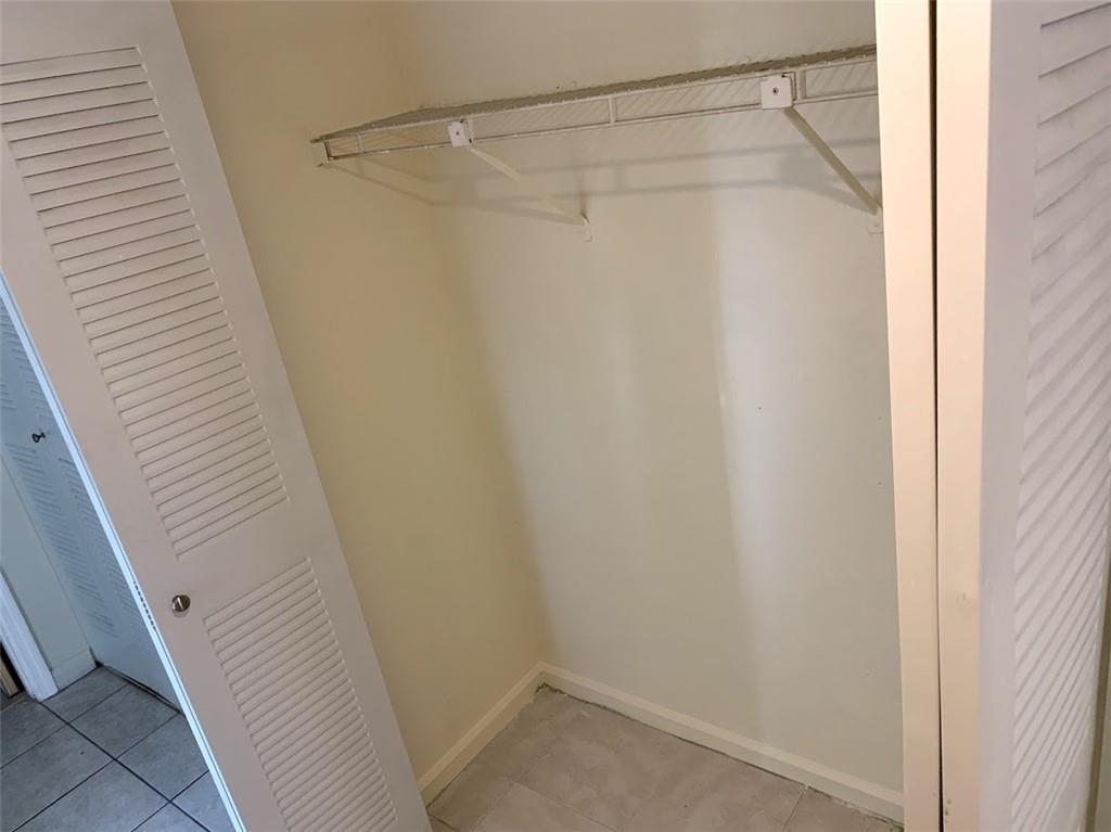 TENNIS CLUB II - Residential