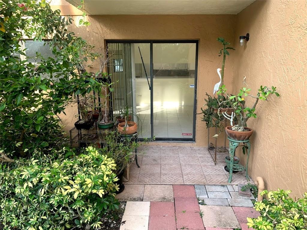 TENNIS CLUB II - Residential