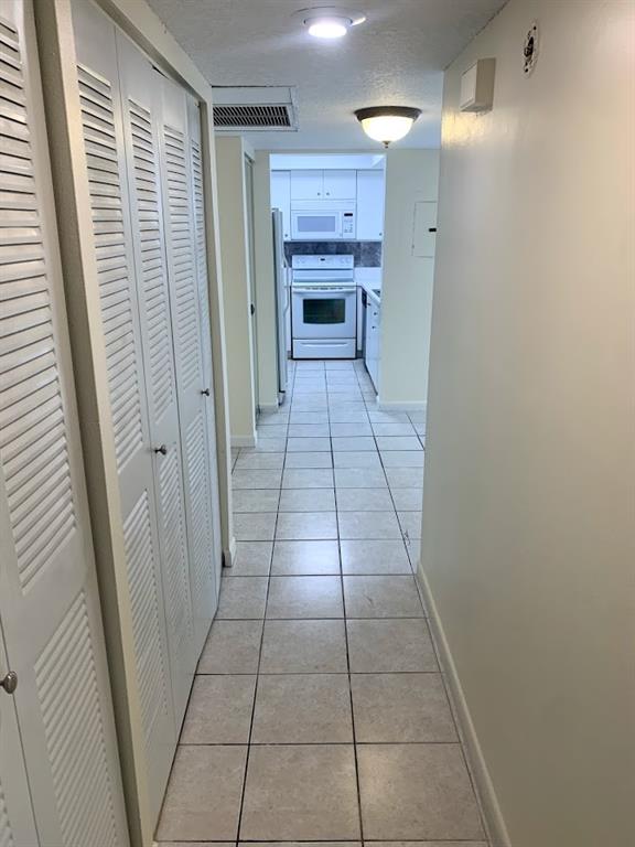 TENNIS CLUB II - Residential