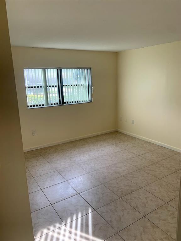 TENNIS CLUB II - Residential