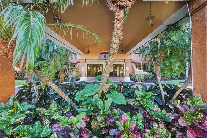 TENNIS CLUB II - Residential