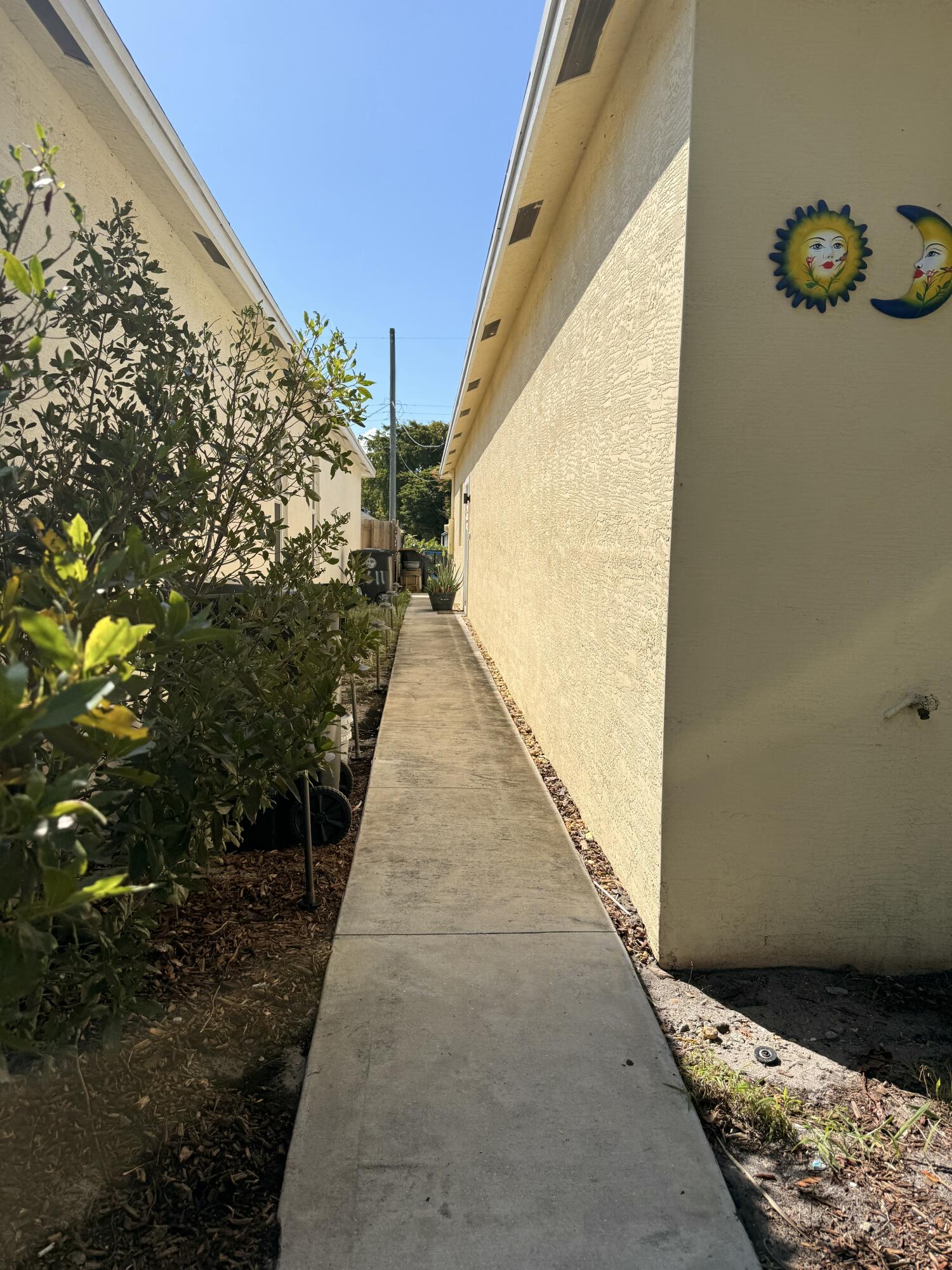 LAKE WORTH - Residential