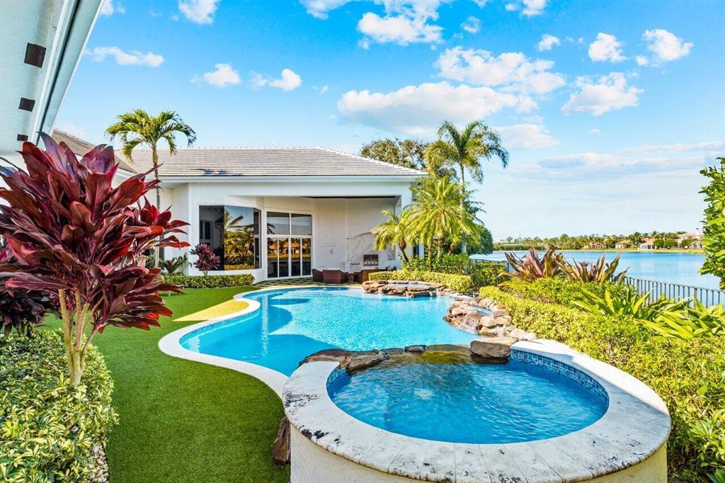 MIRASOL COUNTRY CLUB - Residential