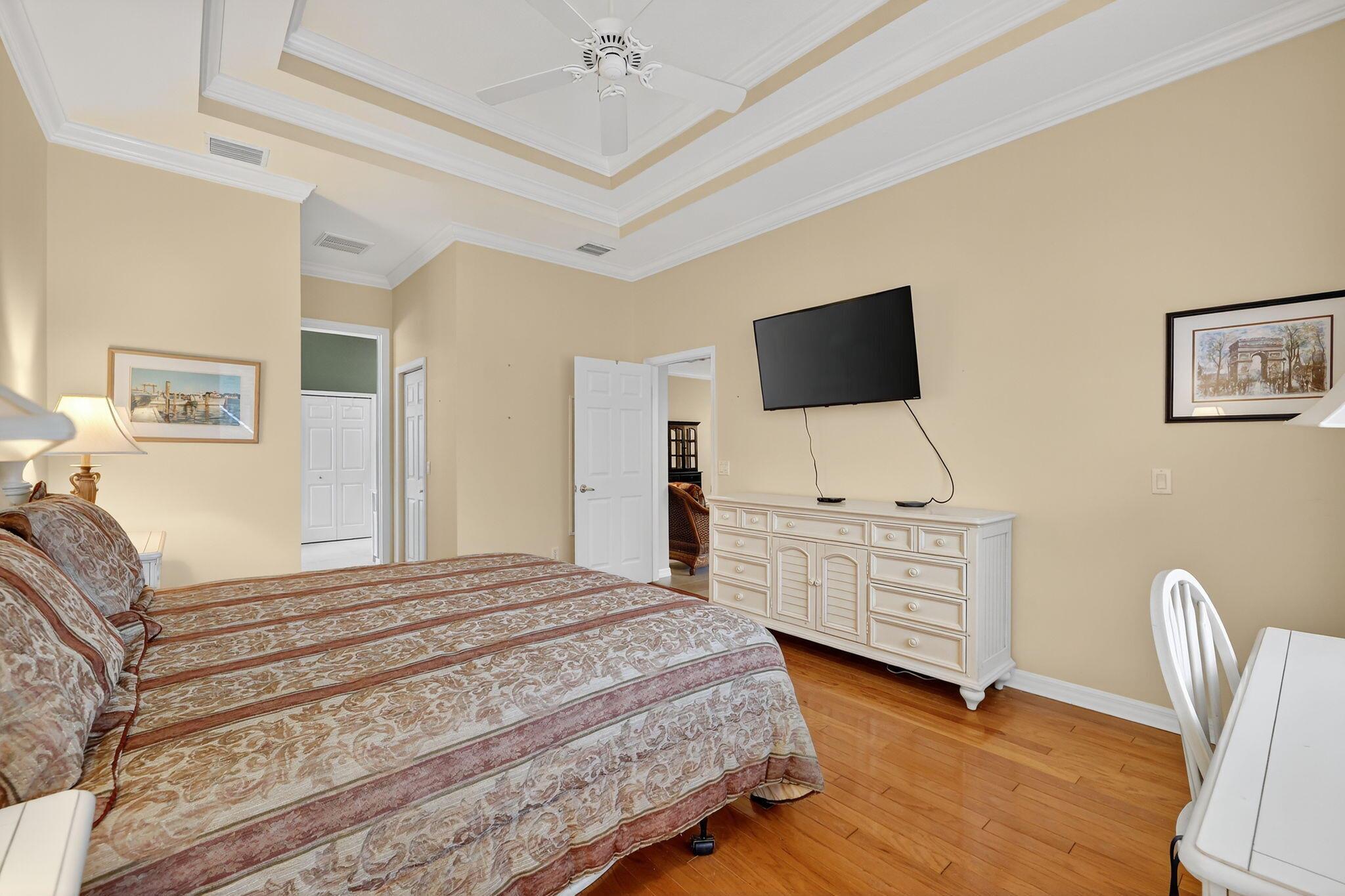 OCEAN VILLAGE - Residential