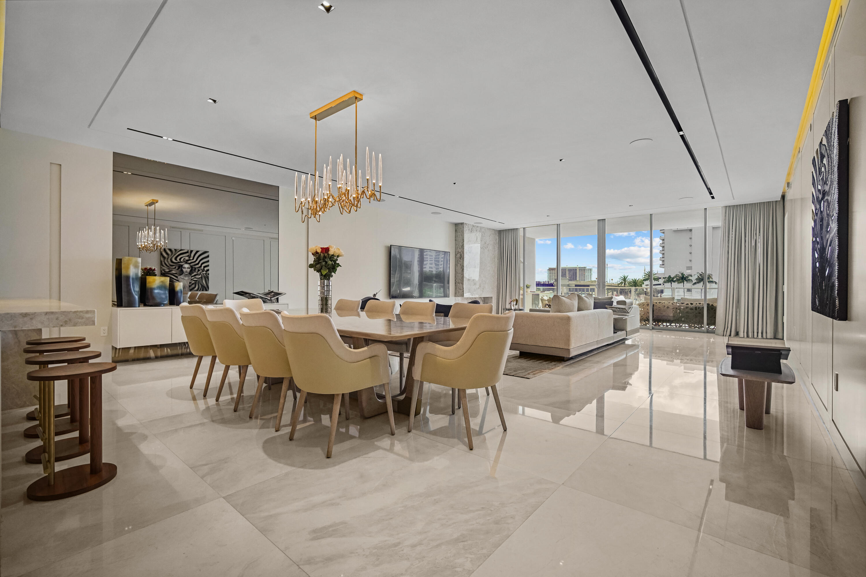 725 S Ocean Boulevard 206