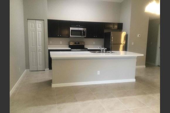 PORT ST LUCIE SECTION 8 - Residential Lease