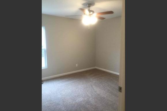 PORT ST LUCIE SECTION 8 - Residential Lease