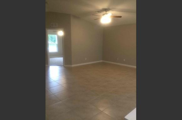 PORT ST LUCIE SECTION 8 - Residential Lease