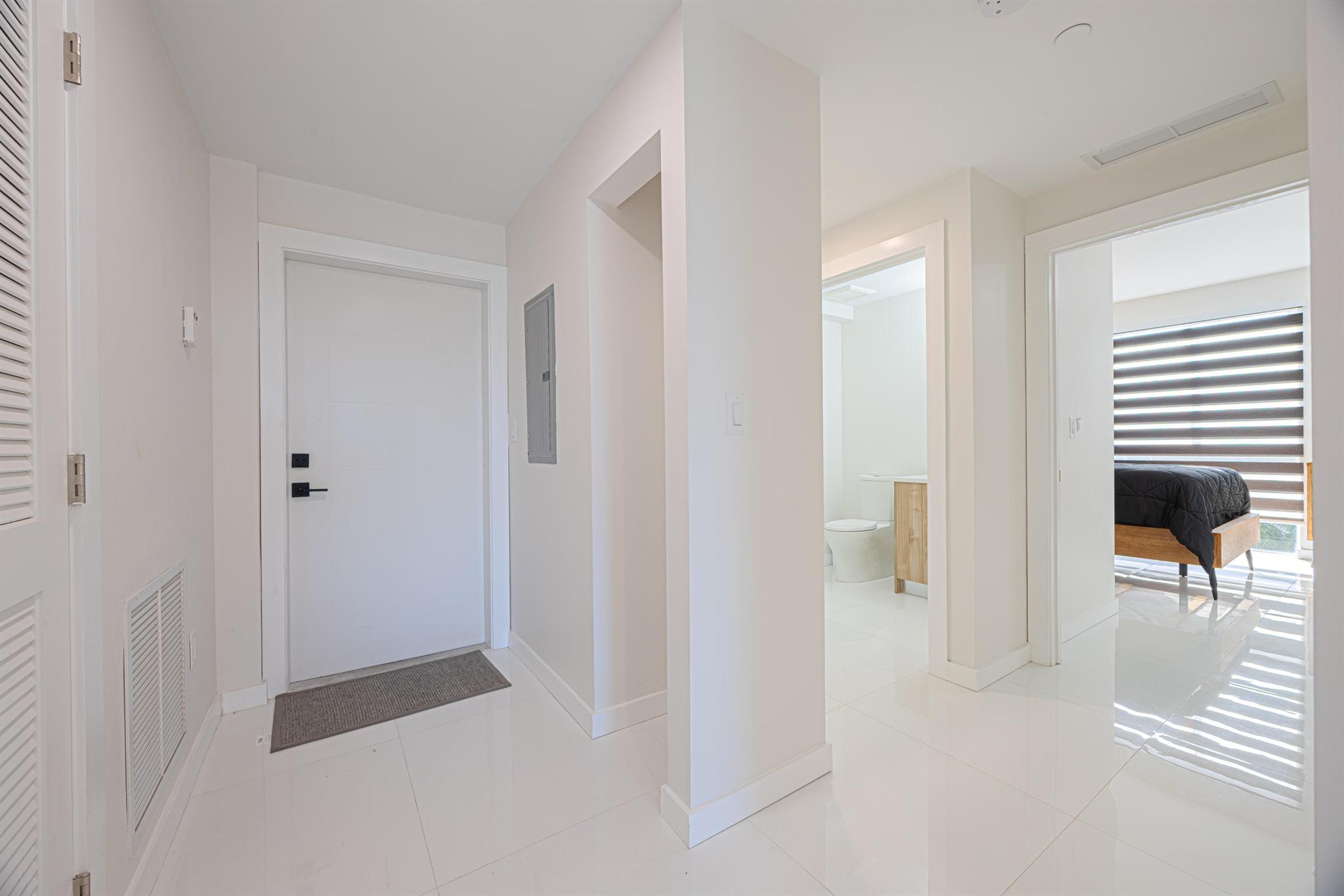 ALORA LUXURY CONDO - Residential Lease