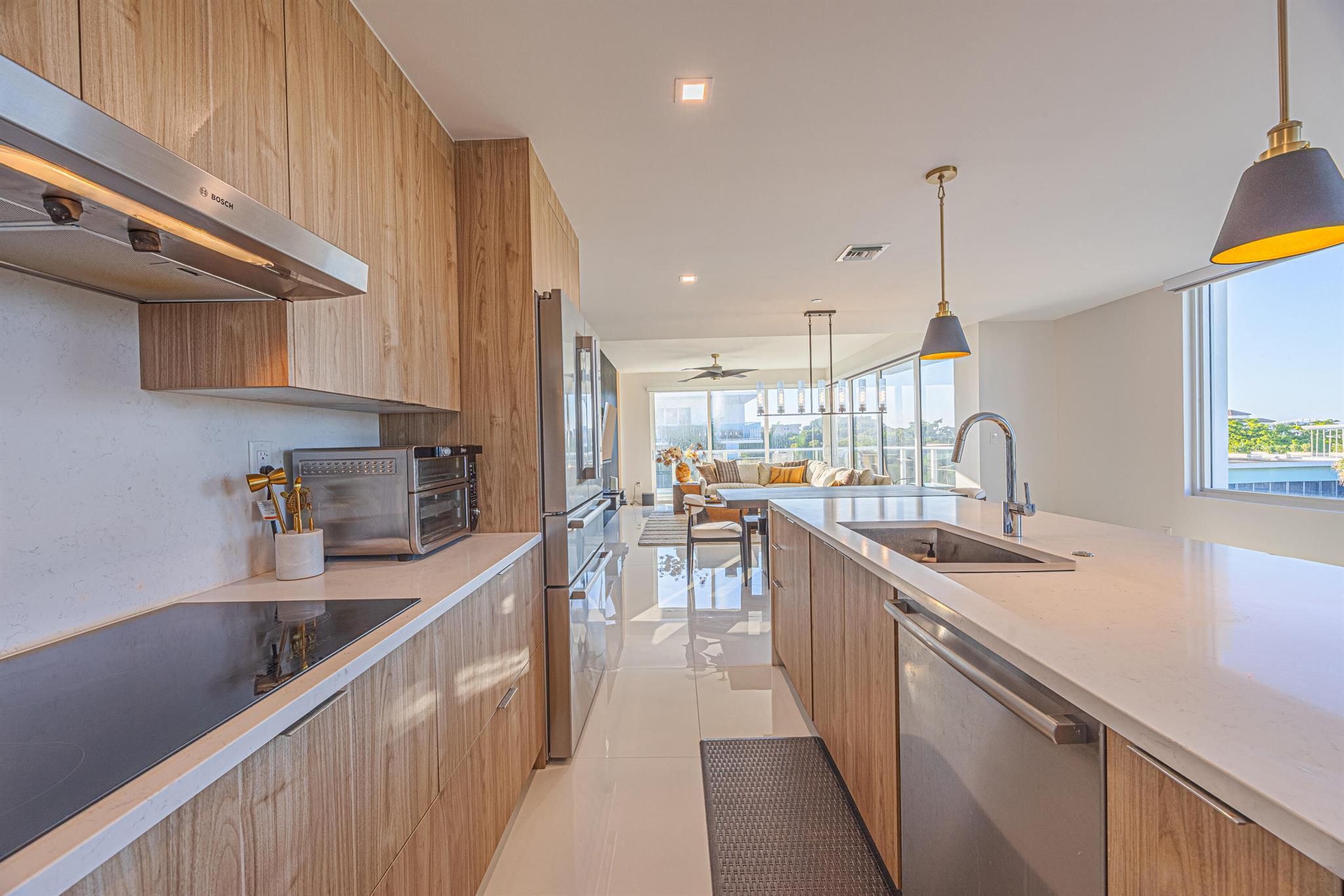 ALORA LUXURY CONDO - Residential Lease