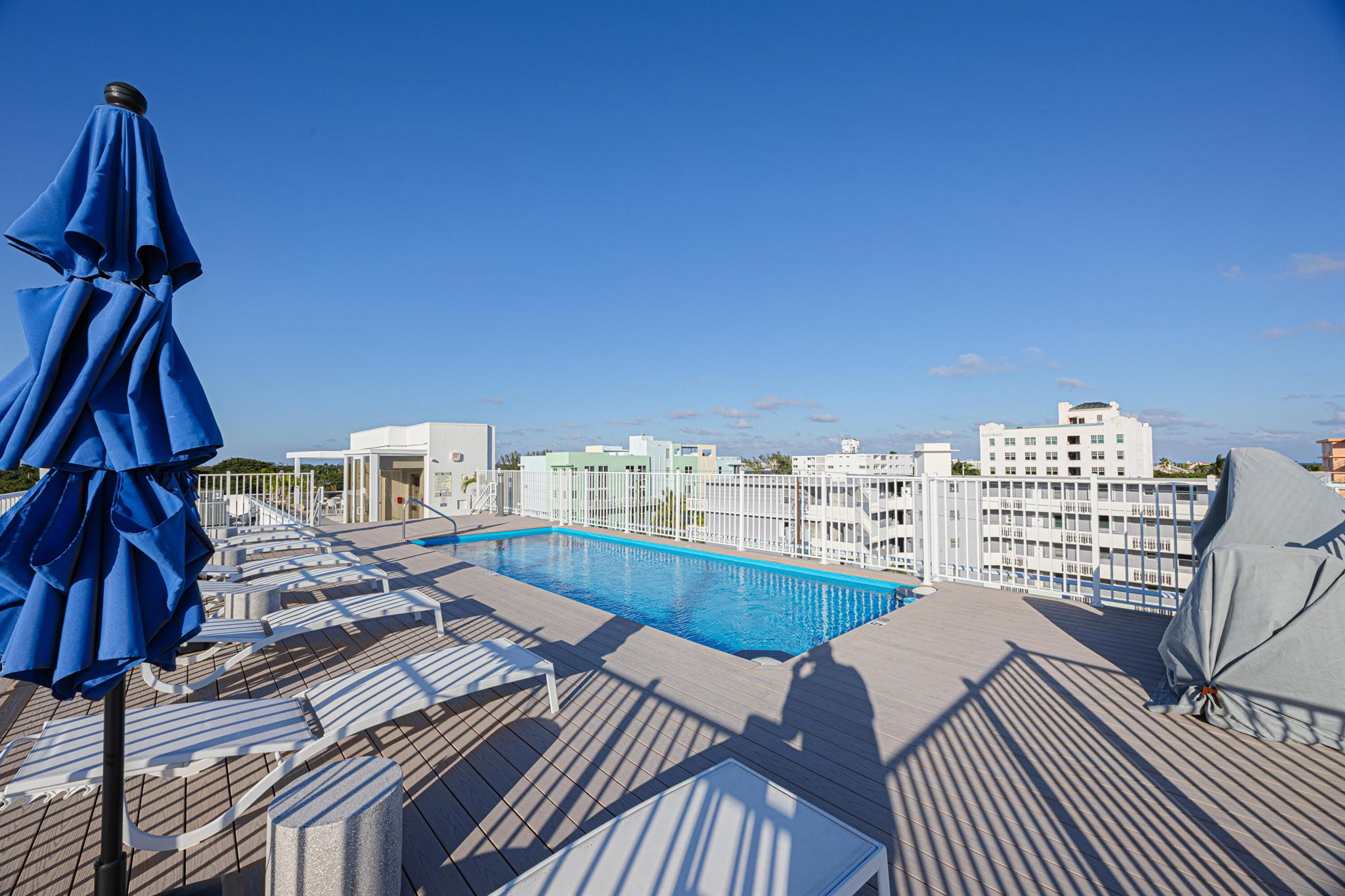 ALORA LUXURY CONDO - Residential Lease