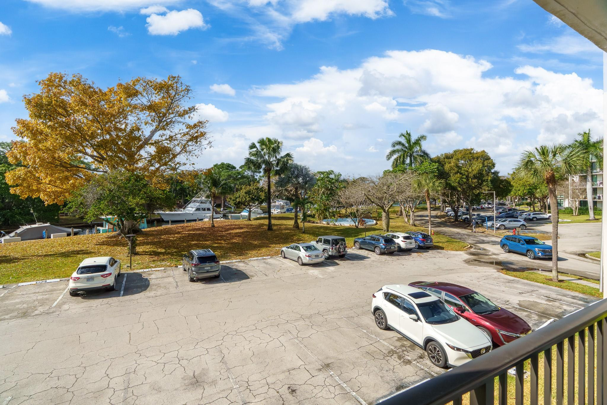 1000 River Reach Drive 212