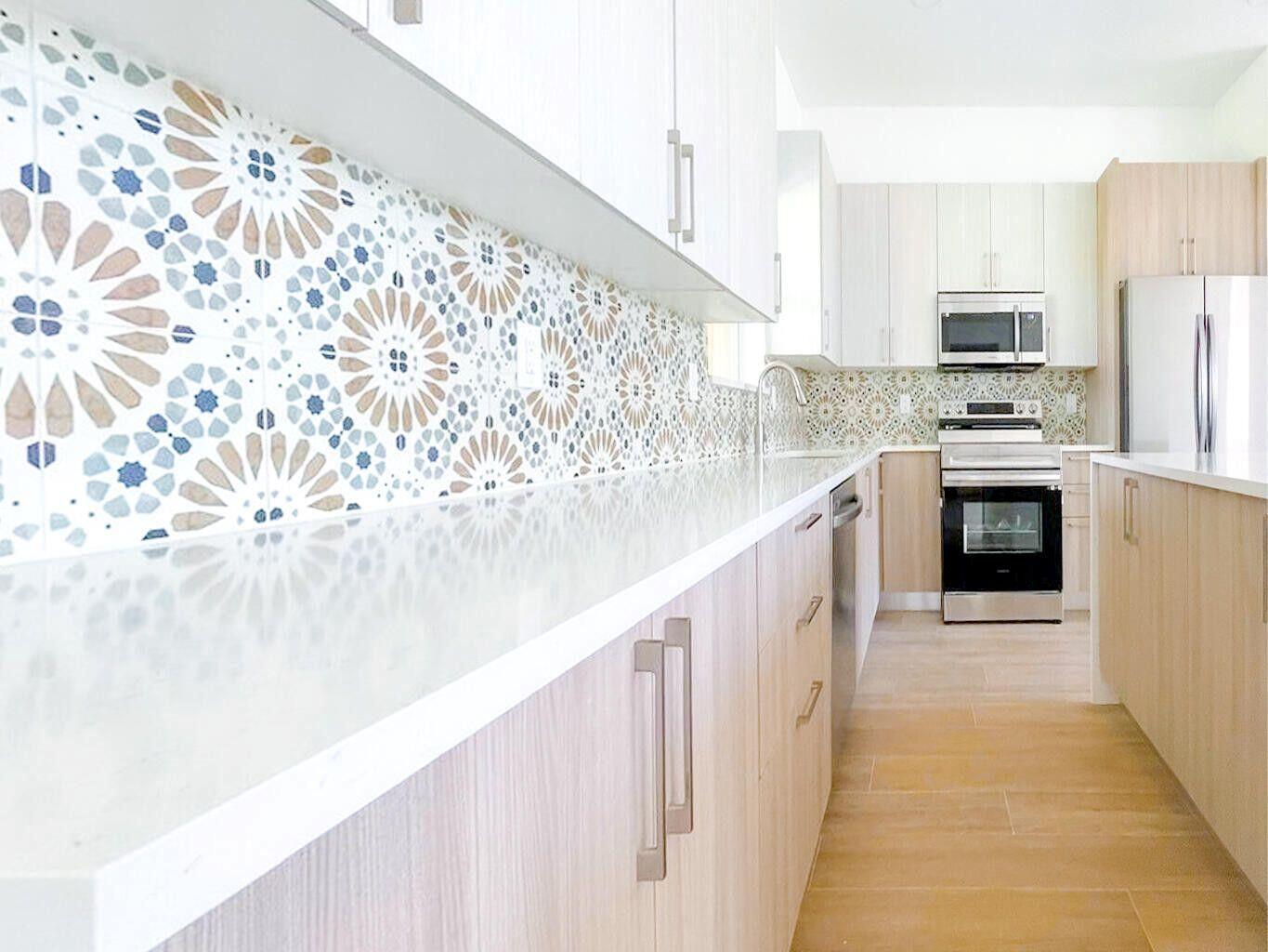 PCH 082 4444 0020 - Residential Lease