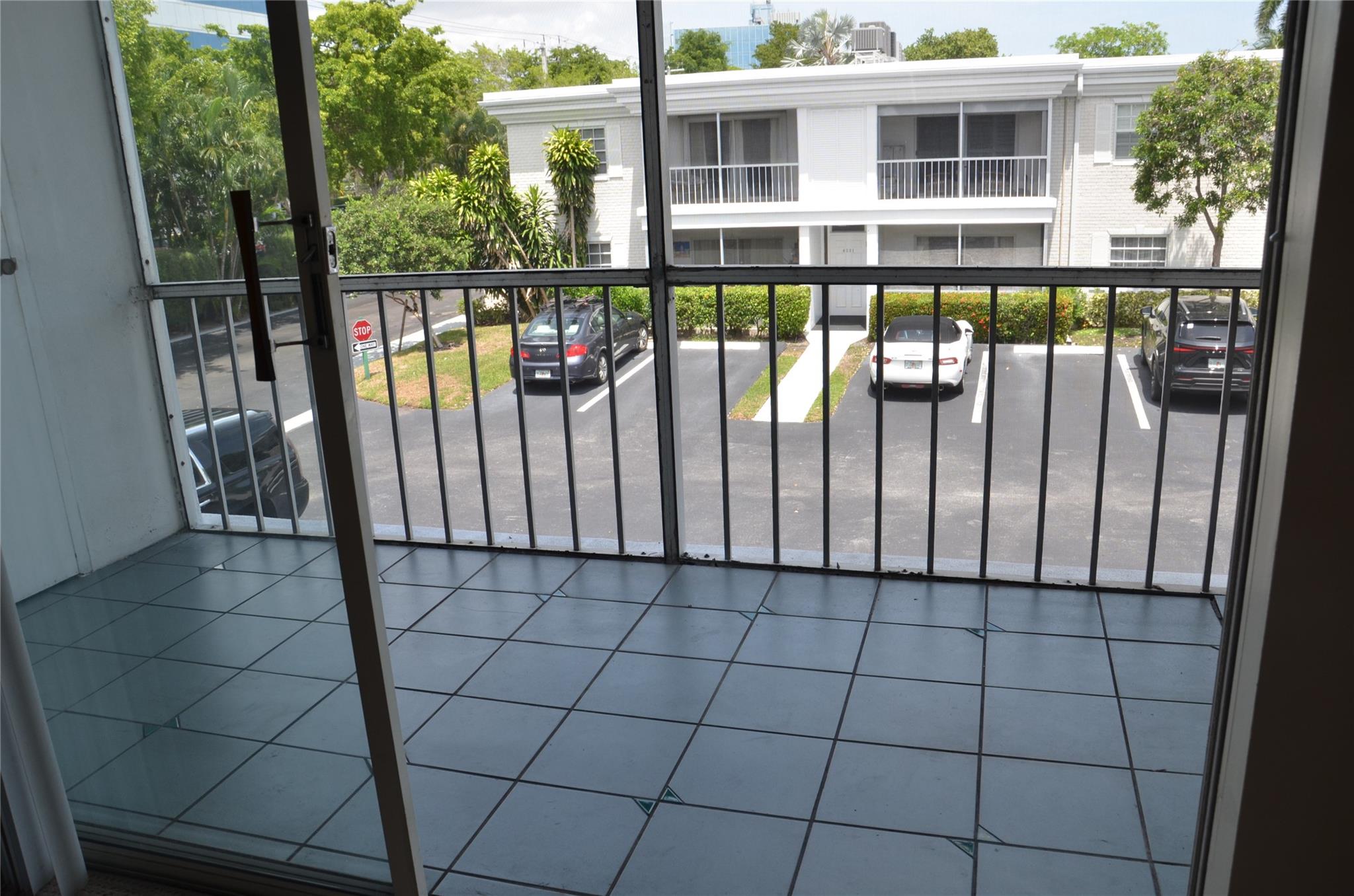 Bay Colony Club Condo - Residential Lease