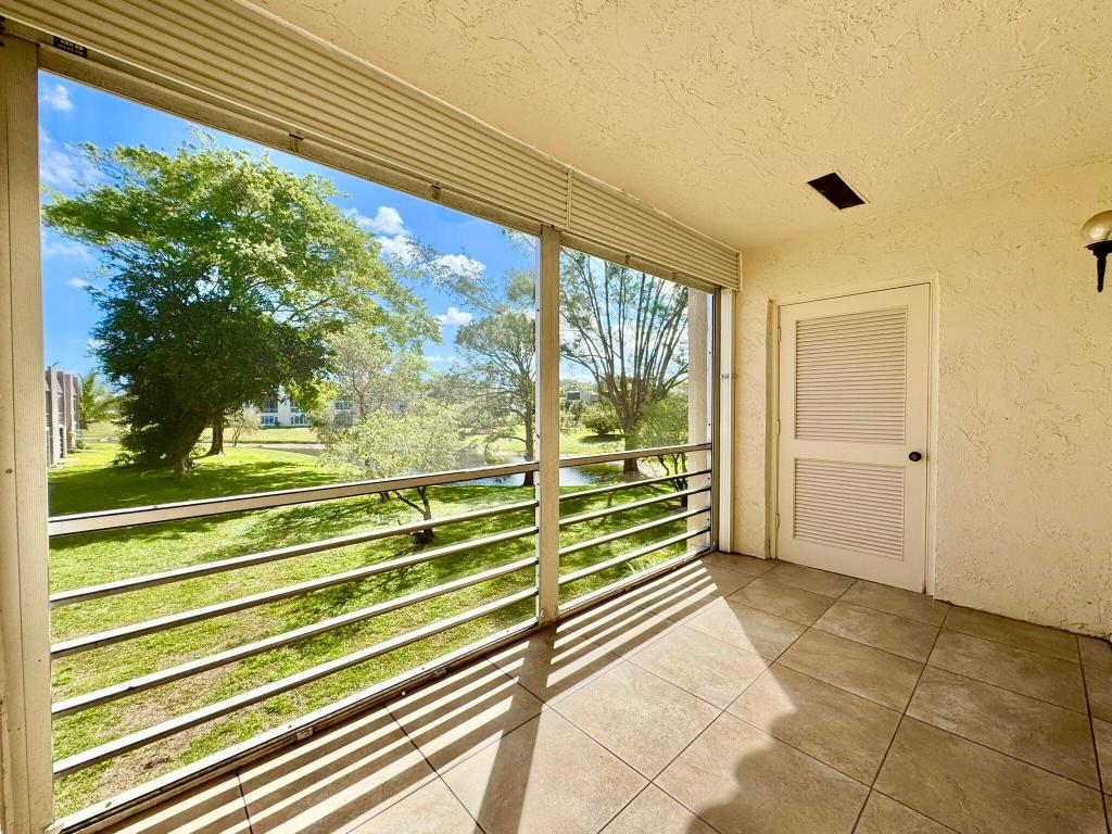 LAGO DEL REY CONDO - Residential Lease