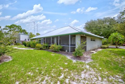 A home in Sebring