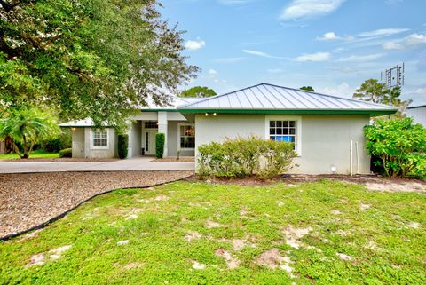 A home in Sebring