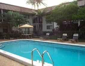 Centre Hill Courts - Residential