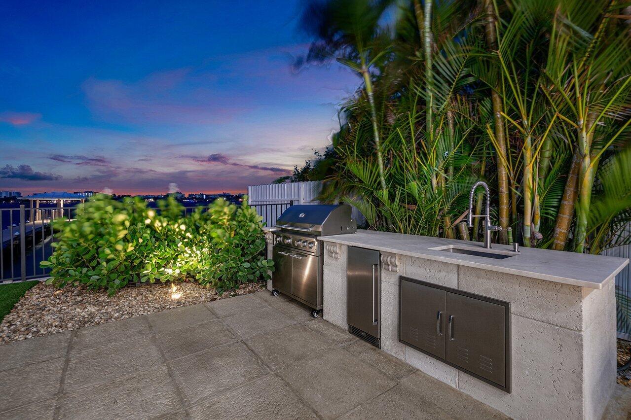 SOUTH PALM PARK - Residential Lease