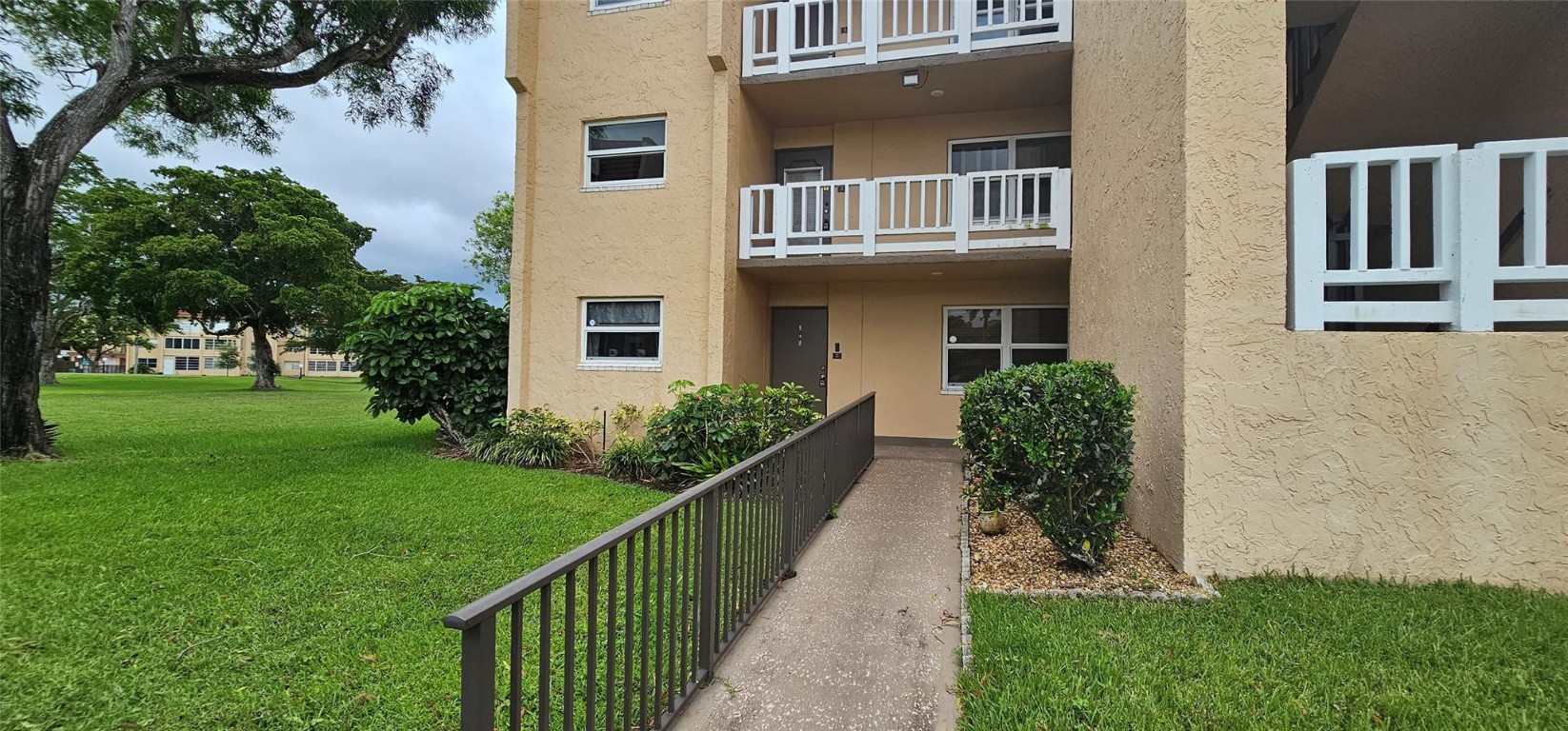 Sunrise Lakes Phase 3 - Residential