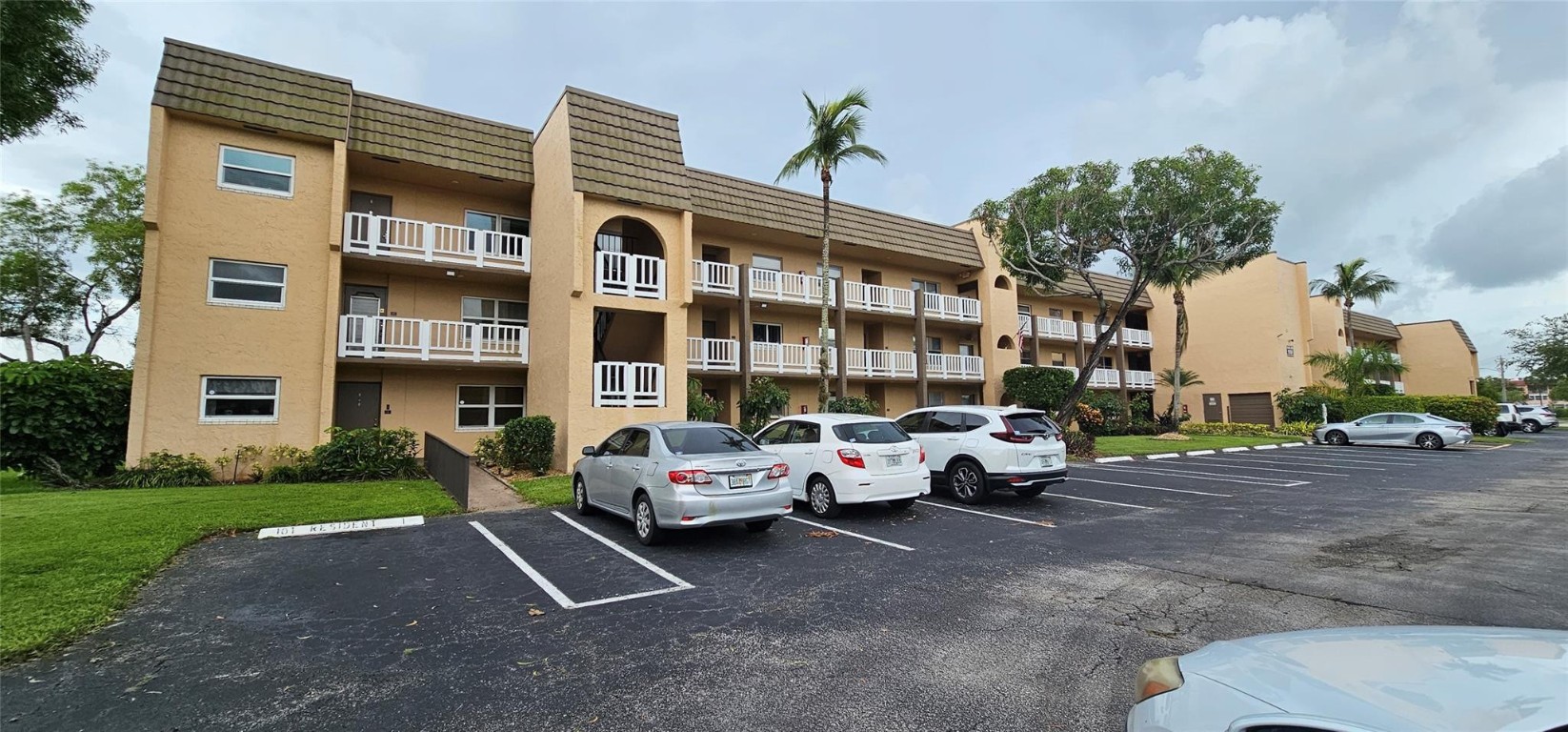 Sunrise Lakes Phase 3 - Residential