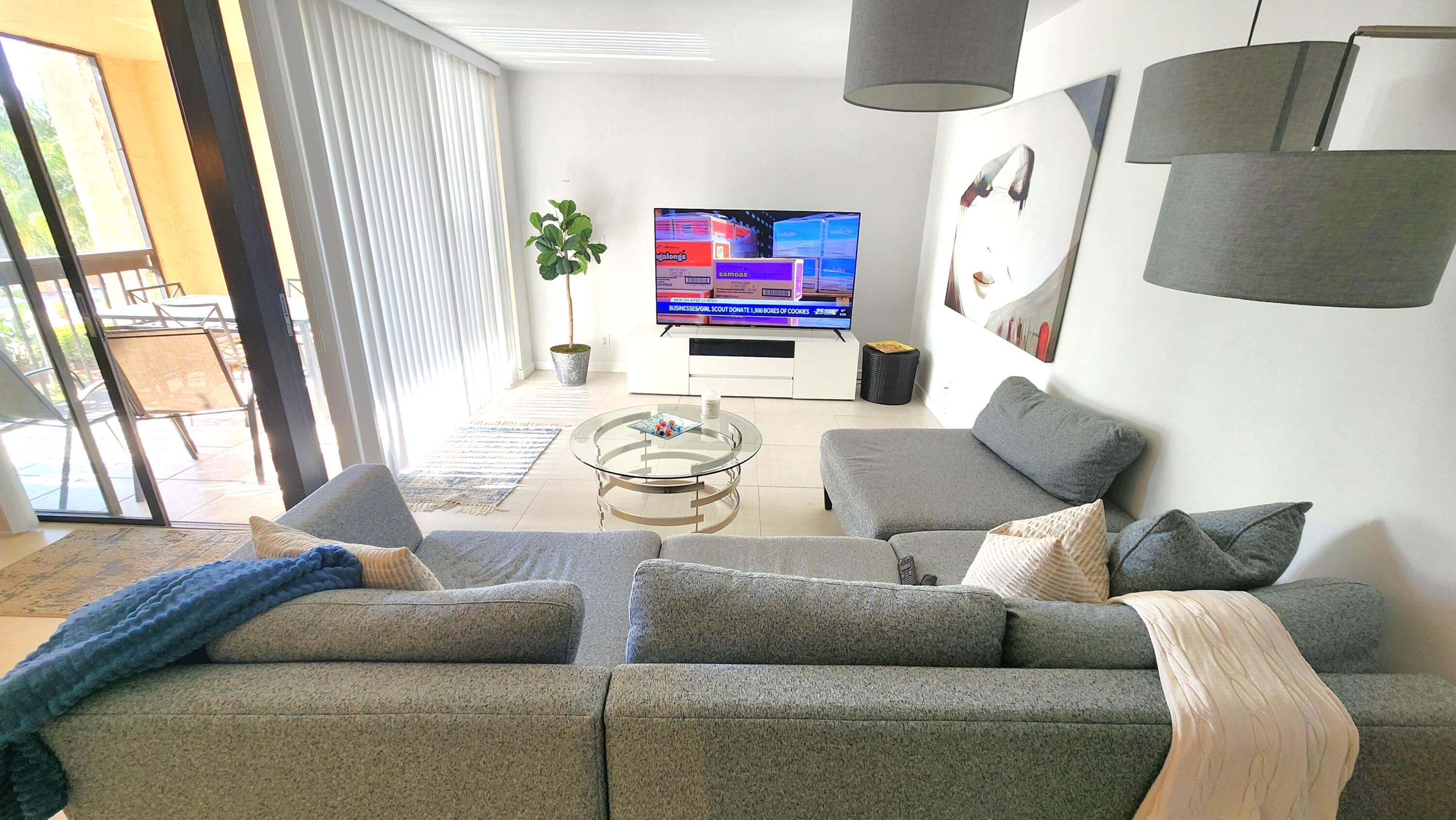 LAVERS DELRAY RACQUET CLUB CONDO - Residential Lease