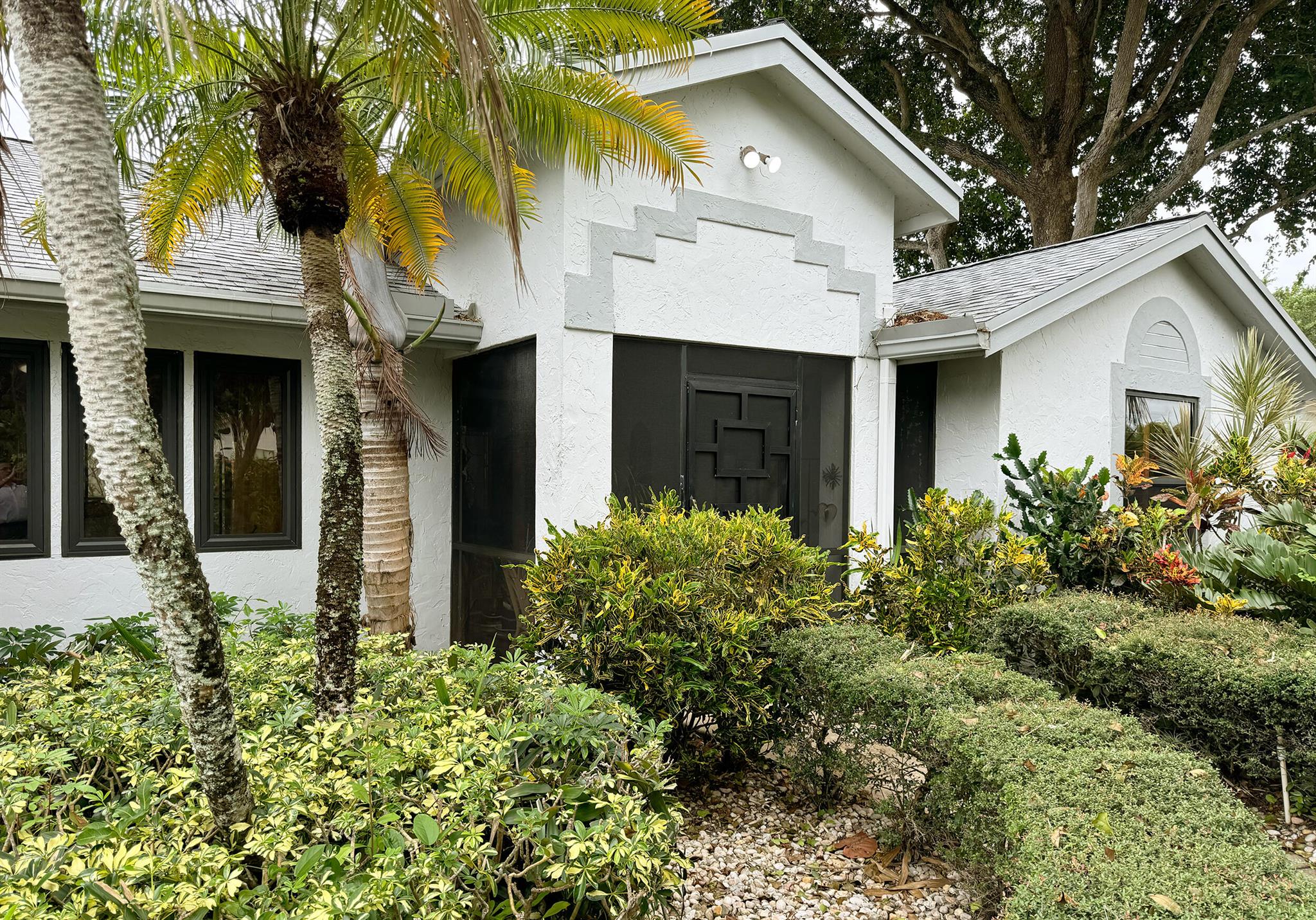 2450 Riviera Drive