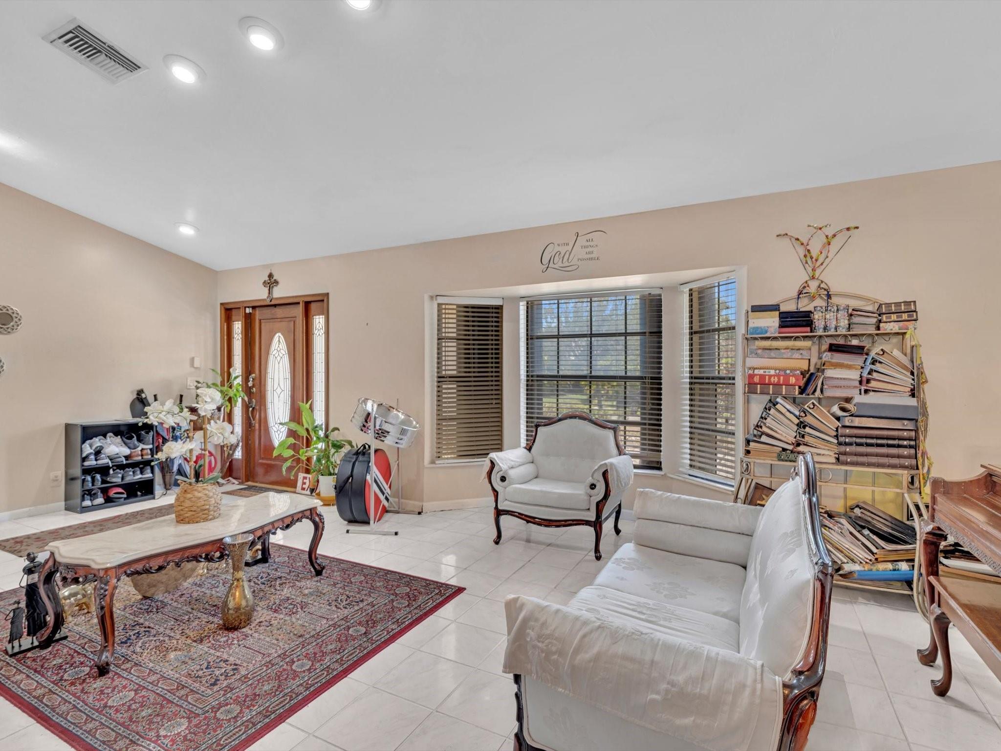 4855 NW 50th St