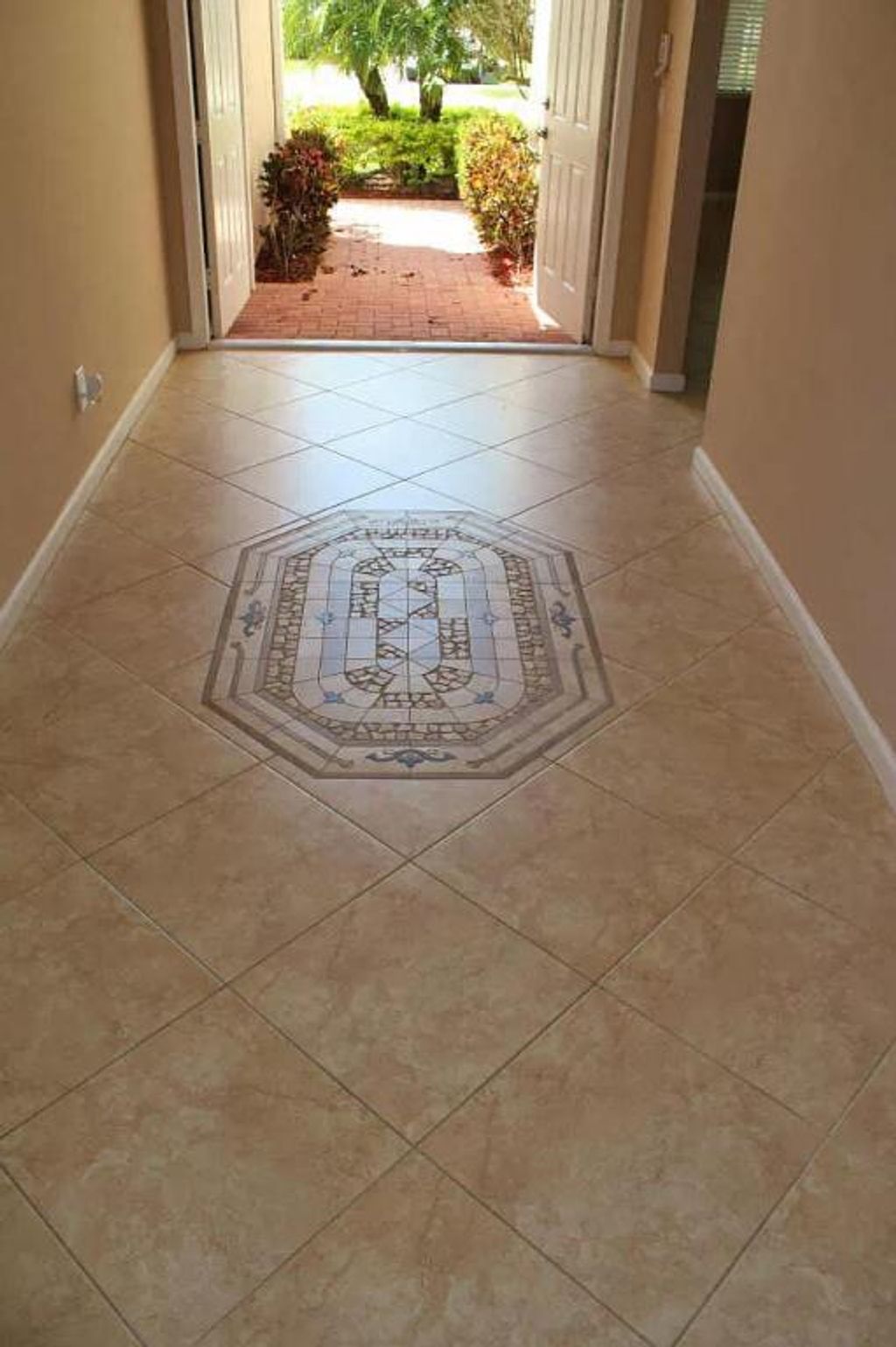 Photo of 1476 SE Legacy Cove Circle, Stuart, FL 34997 (MLS # R10947973)