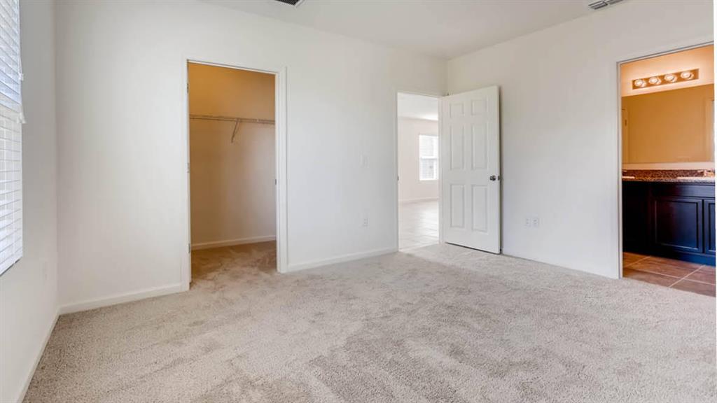 Victoria Parc Manors - Residential