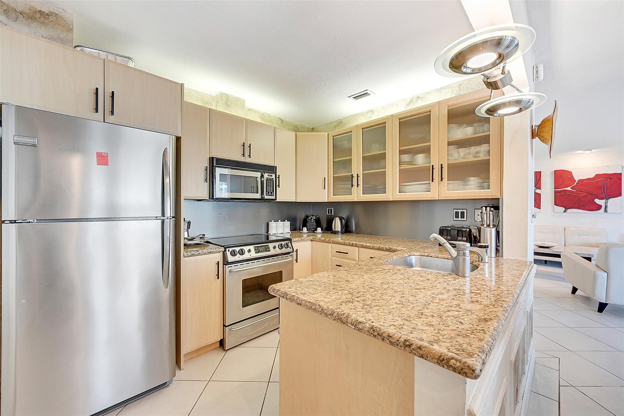 3001 NE 47th Ct 113