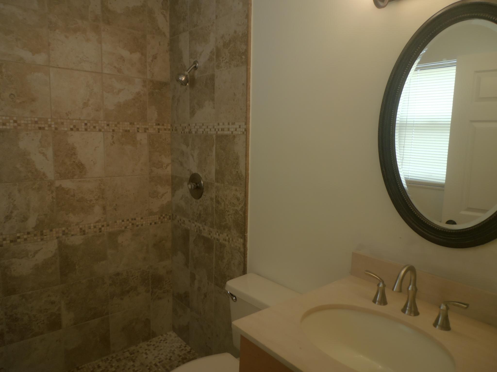 LA MANCHA 2 - Residential Lease