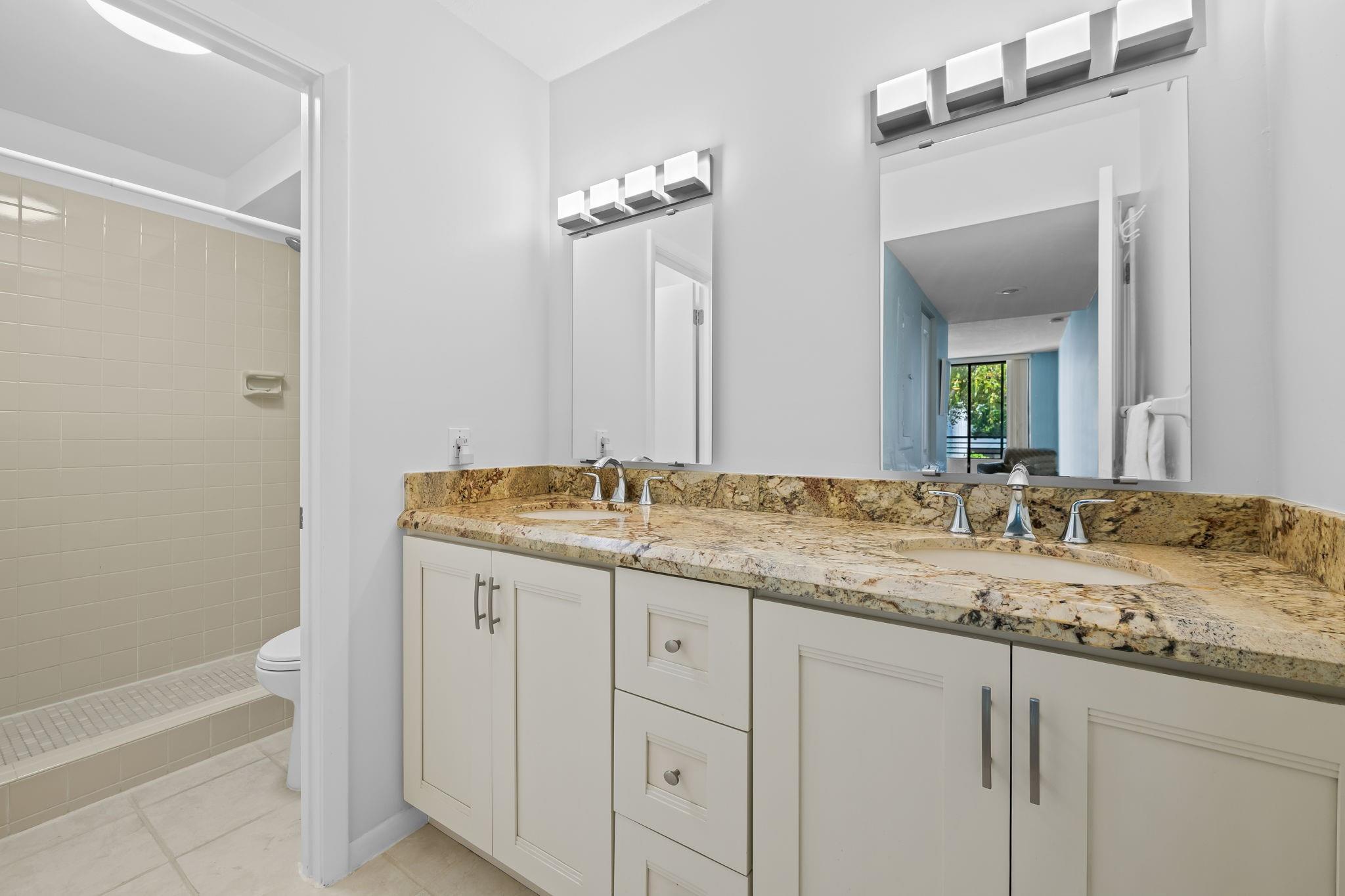 Sheridan by the beach - Residential
