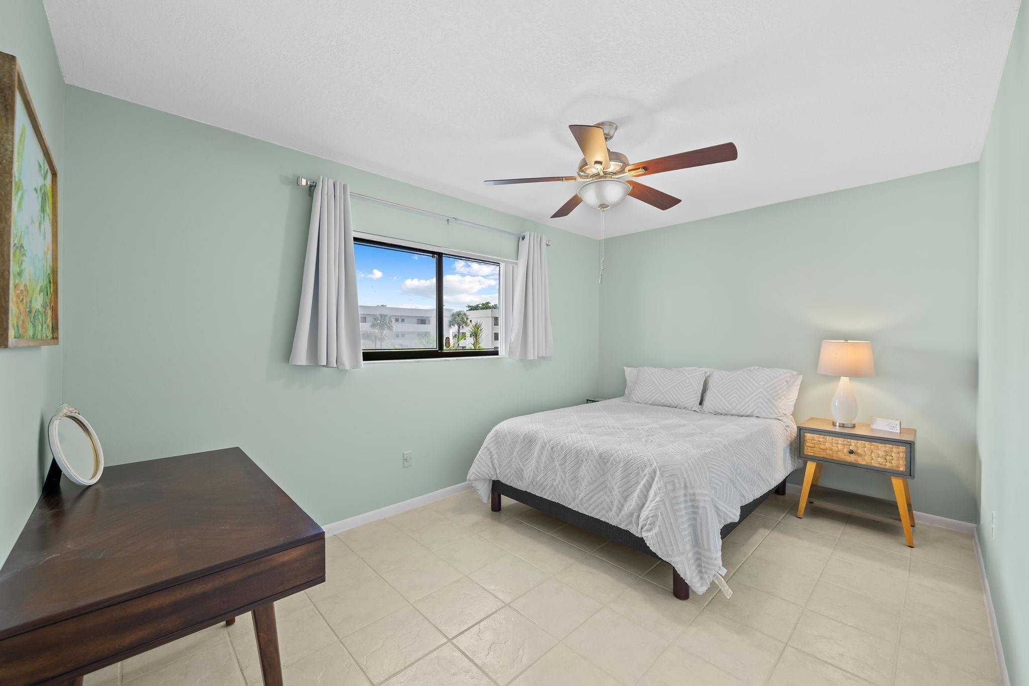 Sheridan by the beach - Residential