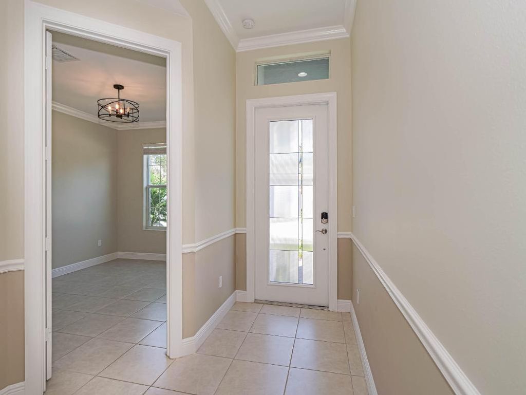 Photo of 2529 Bella Vista Circle, Vero Beach, FL 32966 (MLS # R10978545)
