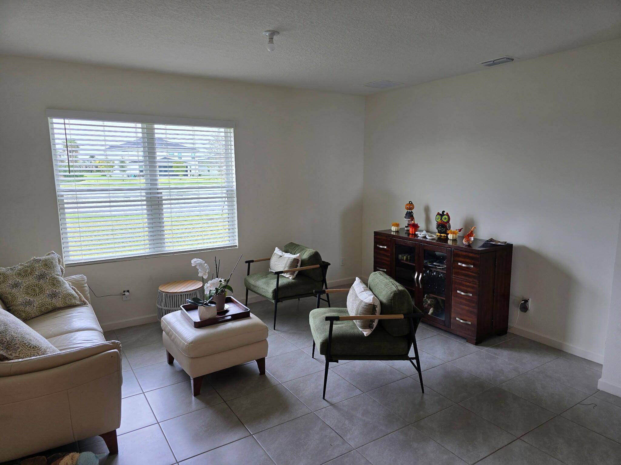 VERANO SOUTH PUD 1 - POD - Residential Lease