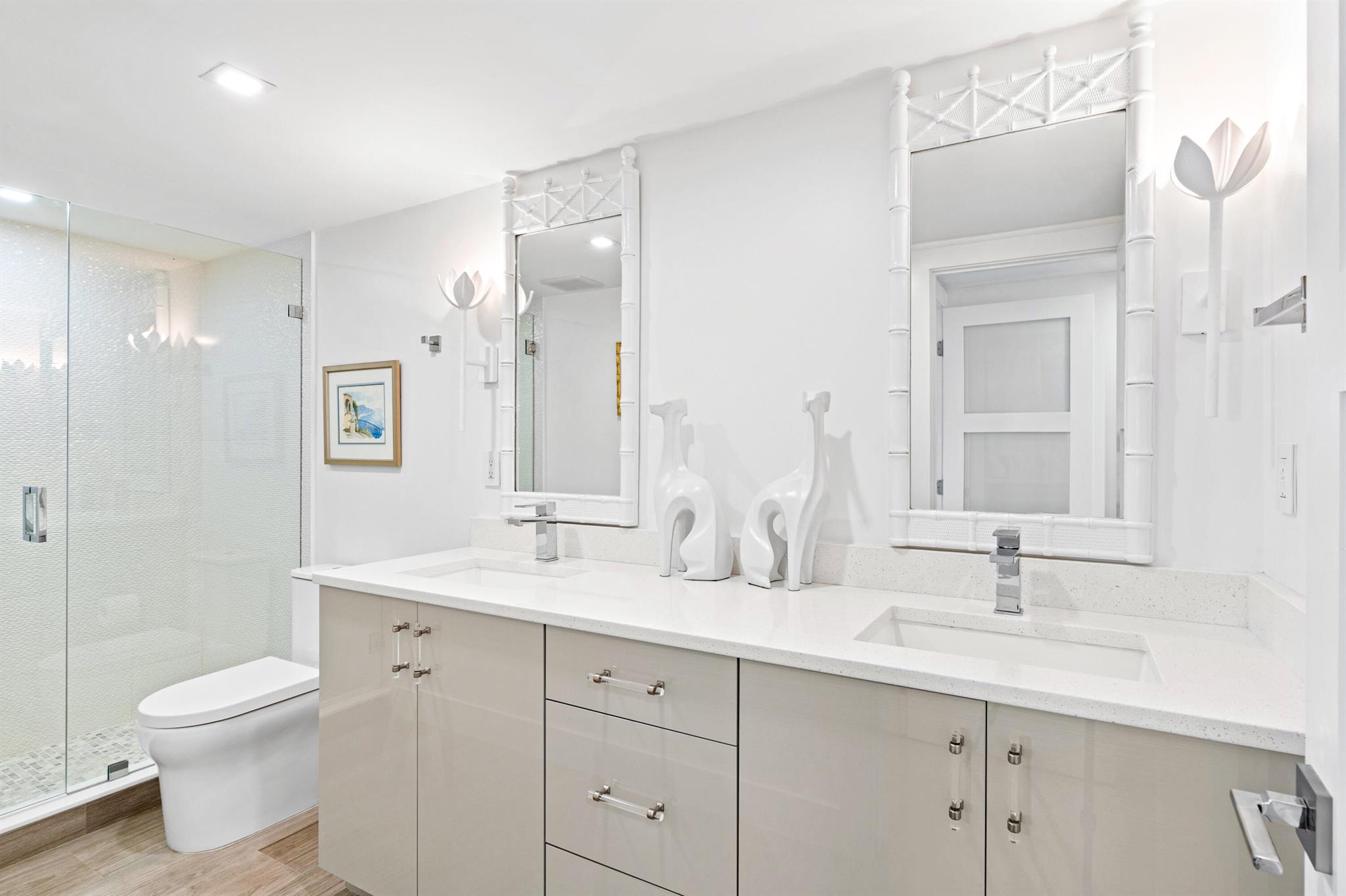 COVE CONDO - Residential