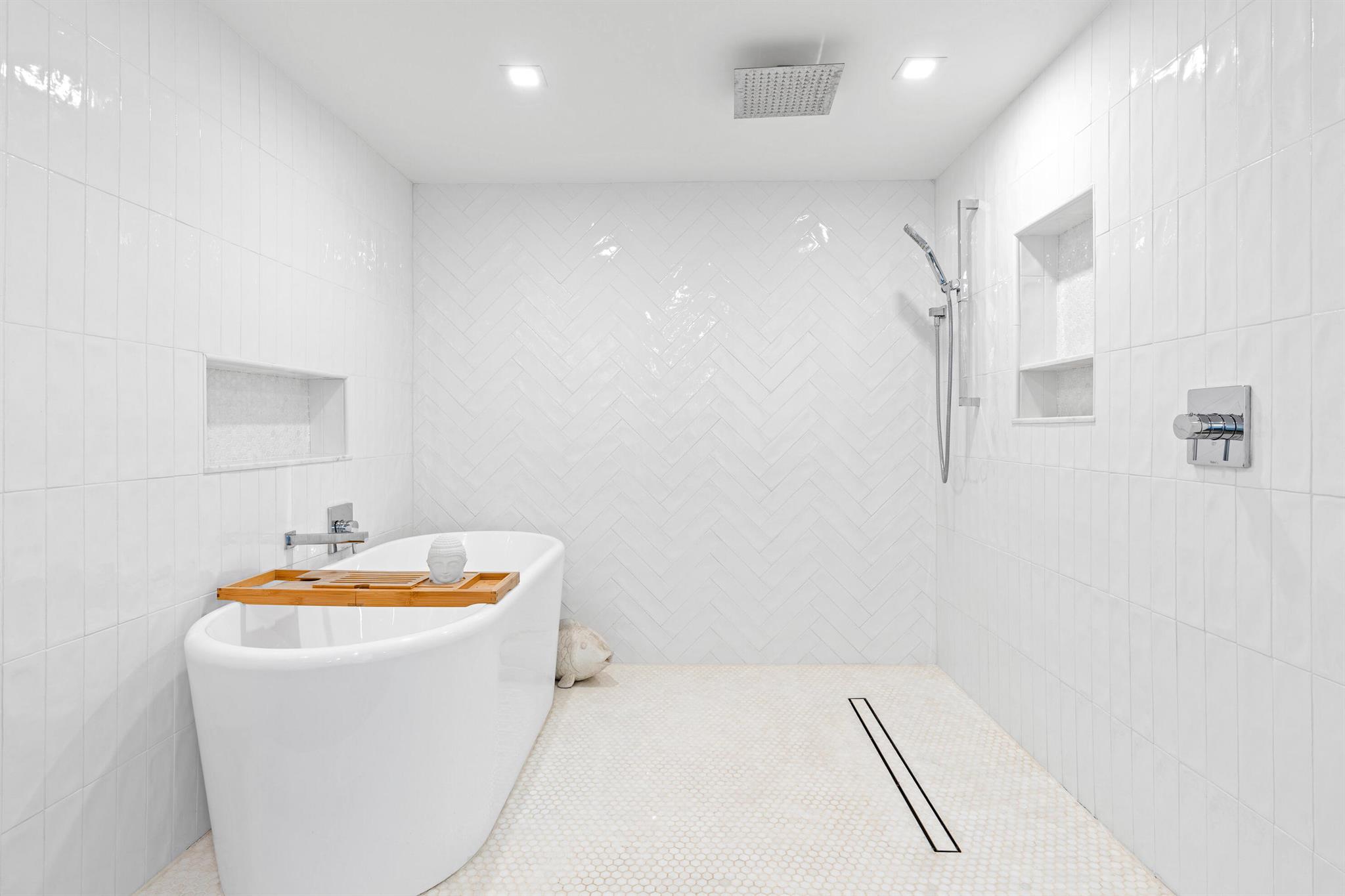 COVE CONDO - Residential