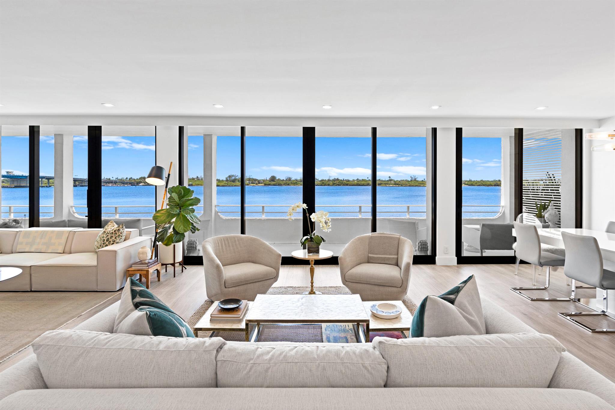 COVE CONDO - Residential